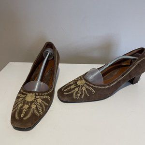Talbot's Brown Suede Leather Pumps Shoes Grannycore Embroidered Women's 8M